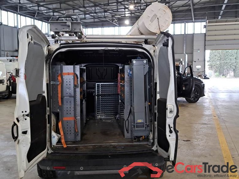 FIAT DOBLÒ CARGO 2015 4 PORTE CARGO 1.4 T-JET NATURAL POWER MAXI SX E6 #4