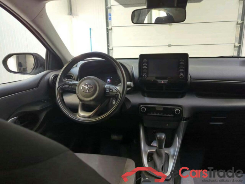 TOYOTA Yaris 1.5 Hyb. Active #3