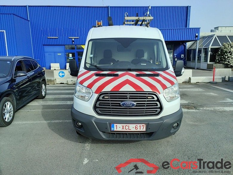 Ford Transit 350M 2.0TD 130pk 96kW M6 Trend 4d