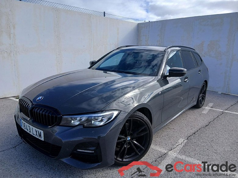 BMW Serie 3 / 2019 / 5P / familiar 320i Auto. Touring #1