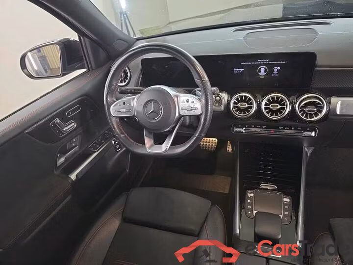 Mercedes-Benz GLB 180d AMG Night Aut. Pano LED-Multibeam Widescreen Ambient Navi 1/2 Sport-Leather-Alcantara KeylessGo Camera Klima PDC ... #6