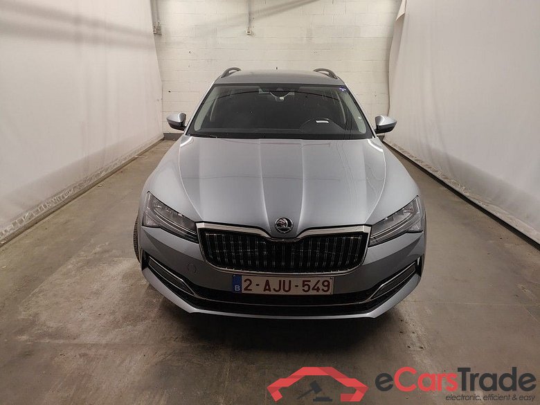 Skoda Superb Combi 1.4 TSI iV 160kW DSG6 Ambition 5d #5