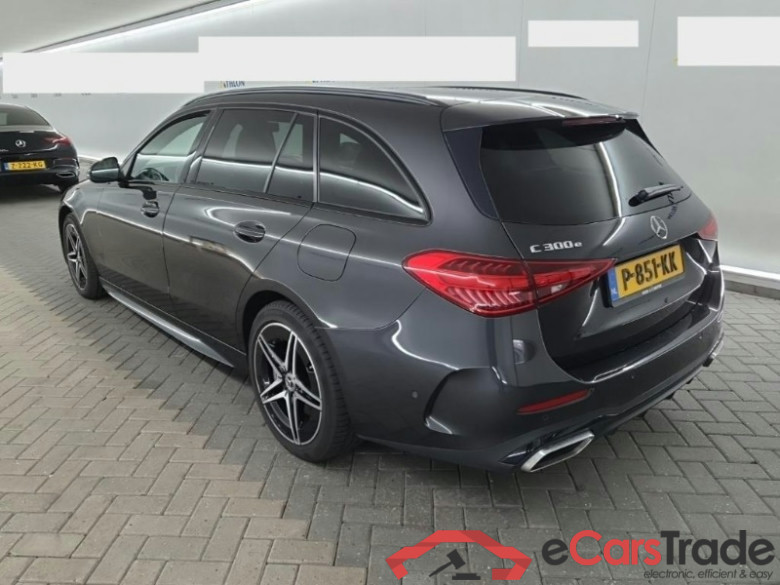 Mercedes C 300e Plug-In Hybrid AMG Aut. Pano LED Widescreen Navi Sport-Leather KeylessGo Camera Klima PDC ... #4