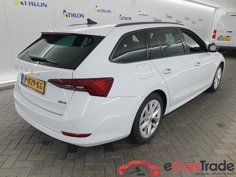 SKODA Octavia Combi 1.0 TSI e-TEC MHEV DSG Sport Business 5D 81kW #3