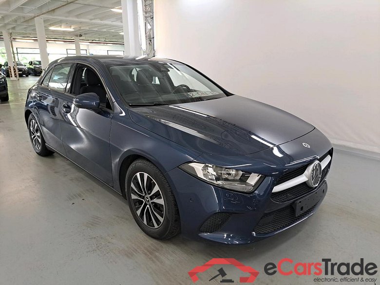 MERCEDES-BENZ A-CLASS 2.0 A 180 D BUSINESS SOLUTION ESSENTIAL #2