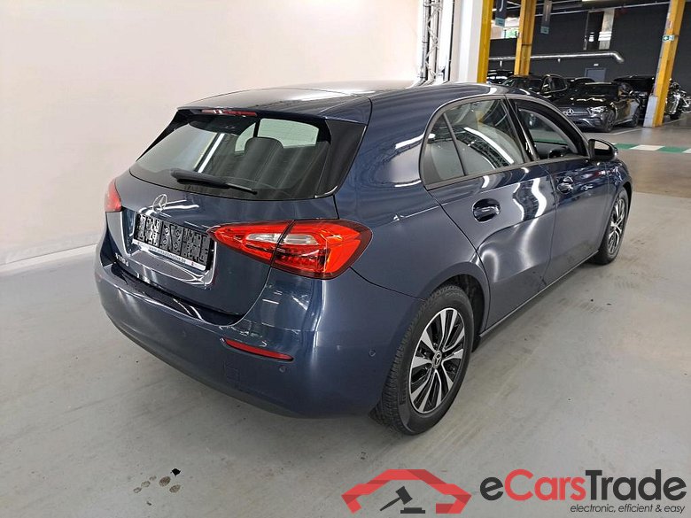 MERCEDES-BENZ A-CLASS 2.0 A 180 D BUSINESS SOLUTION ESSENTIAL #4