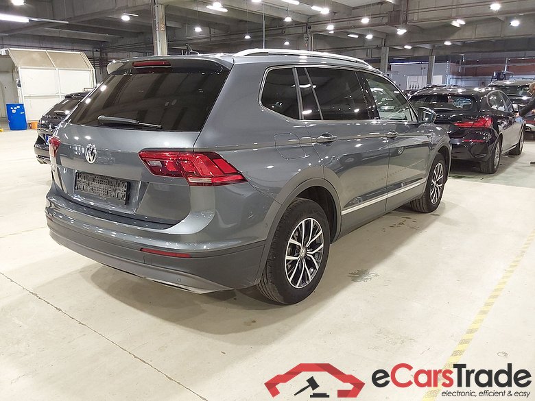 VOLKSWAGEN Tiguan 1.5 TSI COMFORTLINE DSG #4