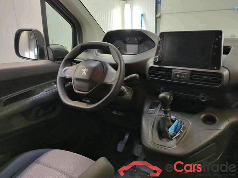 PEUGEOT Partner 1.2 PT. Premium #3