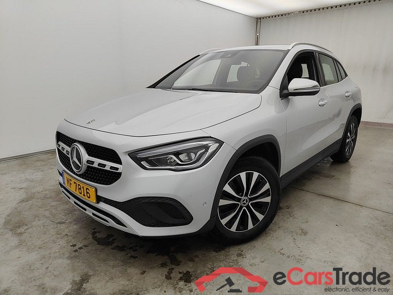 MERCEDES CLASSE GLA DIESEL - 2020 GLA 200 d 150 business Solution 5d Auto #1
