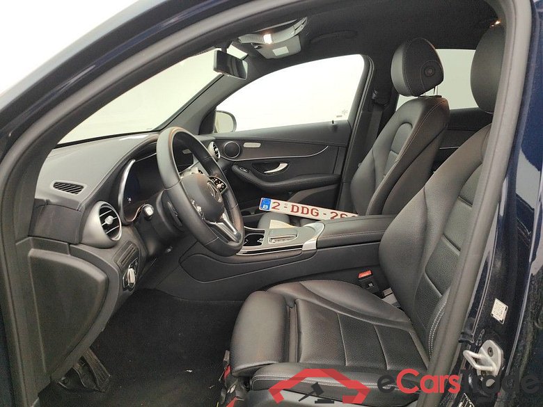 Mercedes-Benz GLC Coupé GLC 300 de Business Solution 4MATIC 5d #3