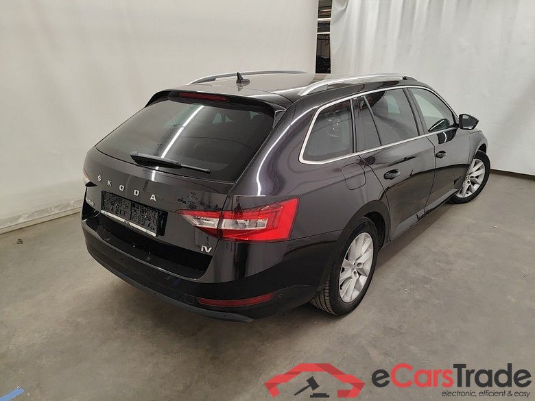 Skoda Superb Combi 1.4 TSI iV 160kW DSG6 Style 5d #2