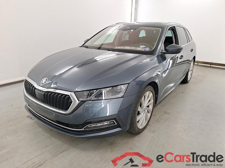 SKODA OCTAVIA COMBI 1.4 TSI PHEV 150KW DSG CLEVER+ #1
