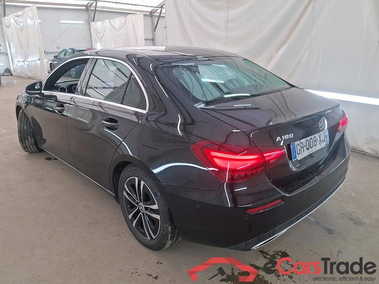MERCEDES-BENZ Classe A Berline / 2022 / 4P / Berline A 180 Business Line 7G-DCT #2