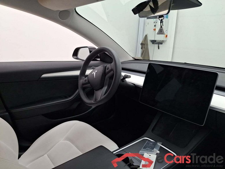 Tesla Model 3 Standard RWD Plus 60 kWh #3
