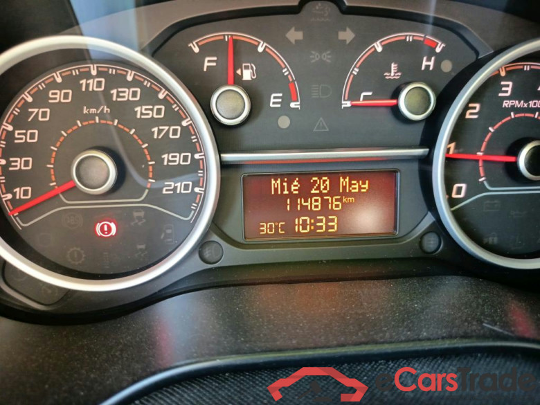 FIAT Doblò Cargo/2015/4P/furgón derivado de turismo Cargo SX 1.6 Mjet 66kW (90CV) (AC) #5