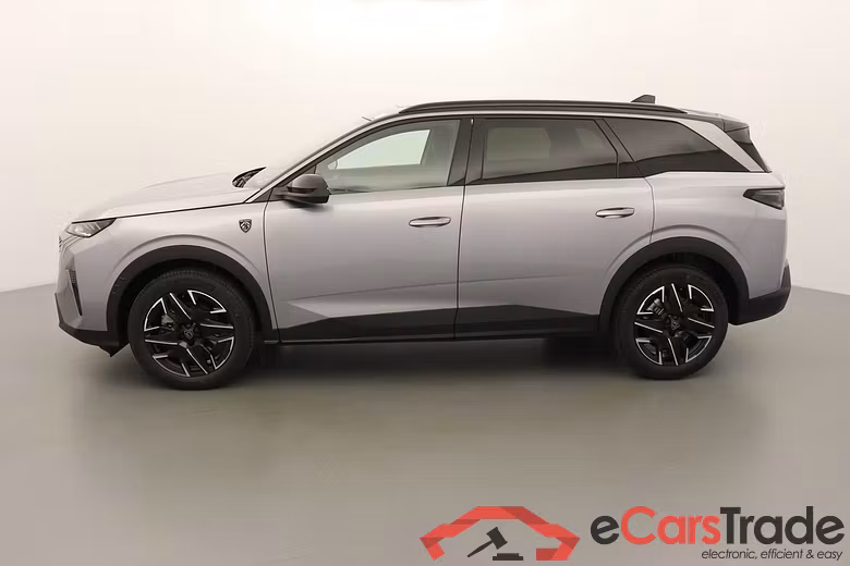 Peugeot 5008 GT 1.2 Hybrid Electric/Gasoline 147hp #4