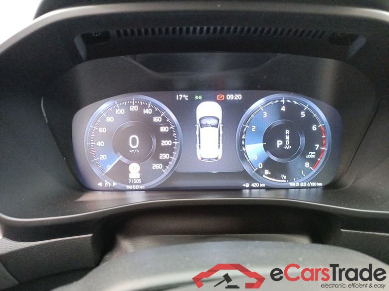 Volvo XC40 T3 Geartronic Momentum Pro 5d #6