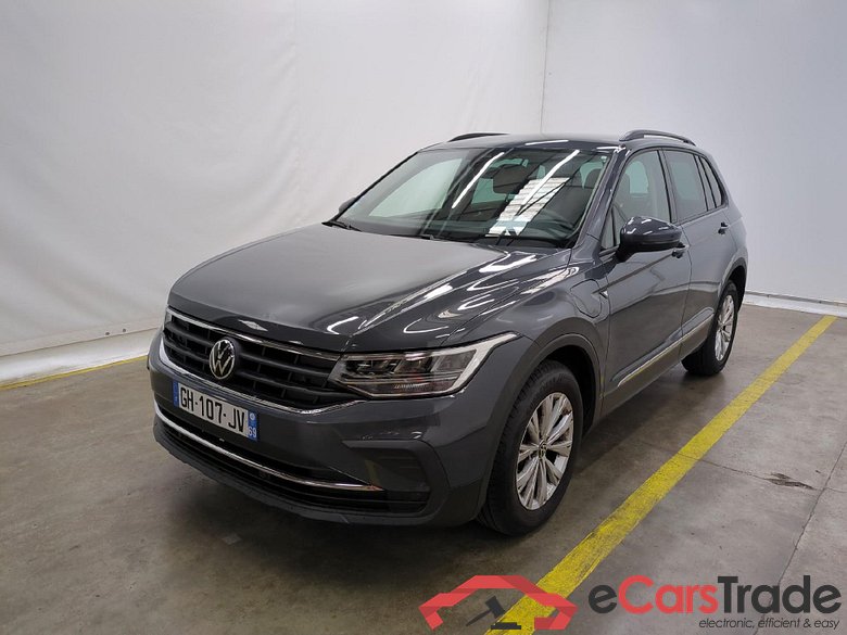 VOLKSWAGEN Tiguan / 2020 / 5P / SUV 1.4 eHybrid 245 DSG6 Life Business