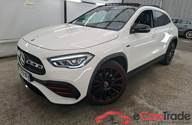 Mercedes GLA 250e Plug-In Hybrid AMG Edition 1 Night Aut. Pano LED-Xenon Widescreen Burmester Ambient Navi 1/2 Sport-Leather-Alcantara KeylessGo Camera Klima PDC ...