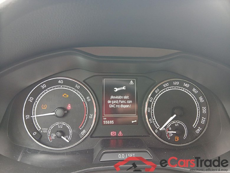 SKODA Scala / 2019 / 5P / berlina con portón 1.0 TGI 66KW (90CV) Active #4