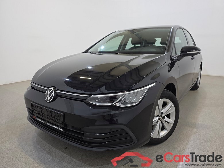 Volkswagen Golf 2.0 TDi Life Aut. LED Virtual Navi KeylessGo Klima PDC ... #1