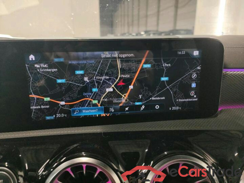 Mercedes CLA 200d SB Aut. Pano LED-Xenon Widescreen Ambient Navi Sport-Leather KeylessGo Camera Klima PDC ... #6