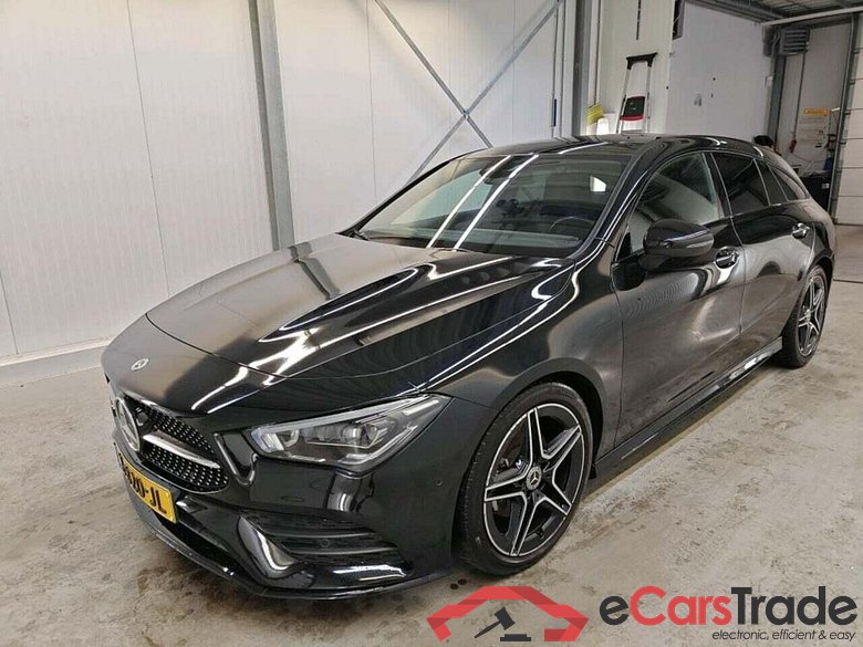 MERCEDES-BENZ CLA-klasse Shooting Brake 180 Bns Sol. AMG #1