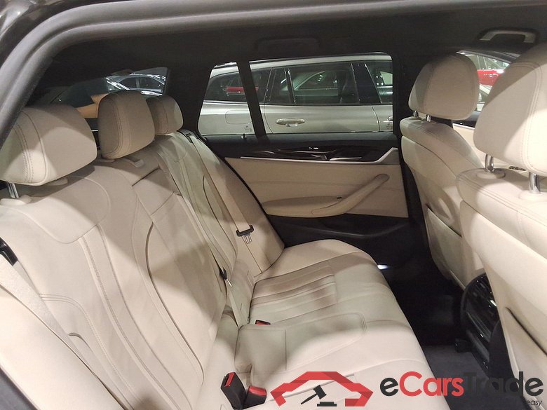 BMW 5 TOURING DIESEL - 2017 520 dA (EU6d-TEMP) #5