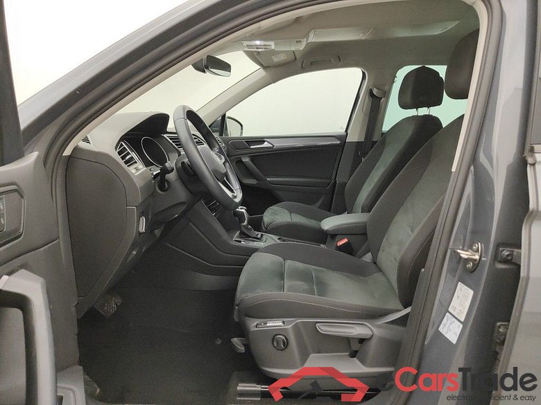 VOLKSWAGEN TIGUAN - 2021 1.5 TSI 150 ACT Life OPF BMT DSG 5d #3
