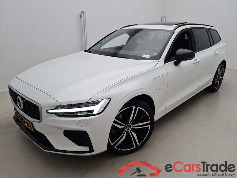 VOLVO V60 2.0 T8 TE AWD R-Des.