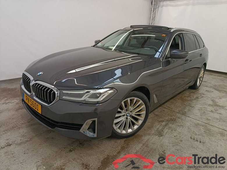 BMW 5 TOURING DIESEL - 2020 520 dXA 190 MHD 5d #1