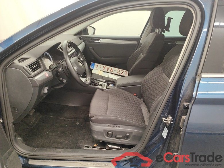 Skoda Superb Combi 1.4 TSI iV 160kW DSG6 Ambition 5d #3