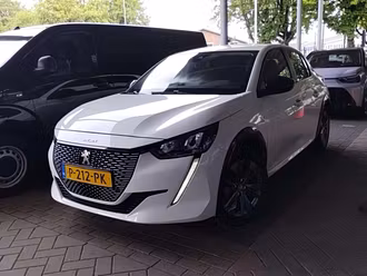 Peugeot e-208
