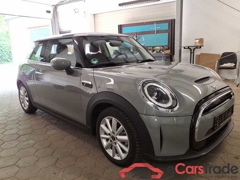 MINI Mini 3-trg. (F56)(2013->) DE - LimS3 SE, Cooper SE Essential Trim, (Facelift 2) 2021 - 2023