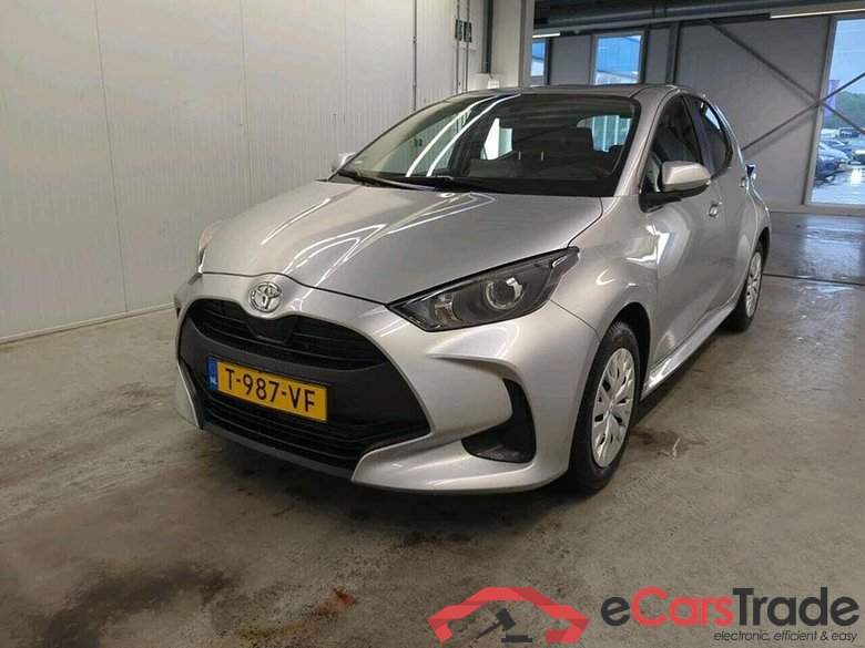 TOYOTA Yaris 1.5 VVT-i Active