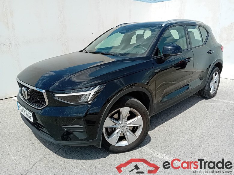 VOLVO XC40 / 2021 / 5P / todoterreno 2.0 B3 G Core Dark Auto #1