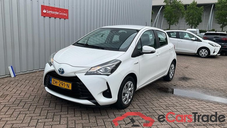 TOYOTA YARIS 1.5vvti hybrid active 74kW cvt aut