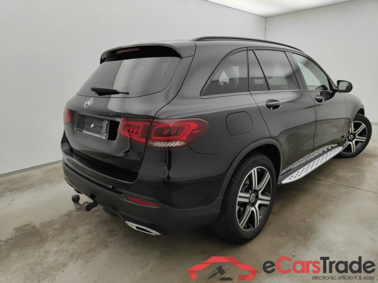Mercedes-Benz GLC GLC 200 d 4MATIC 5d #2