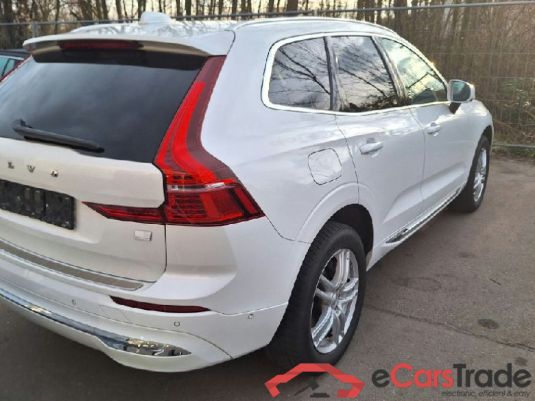 XC60 Inscription Expression Recharge Plug-In Hybrid AWD 2.0 T6 251KW AT8 E6d #2