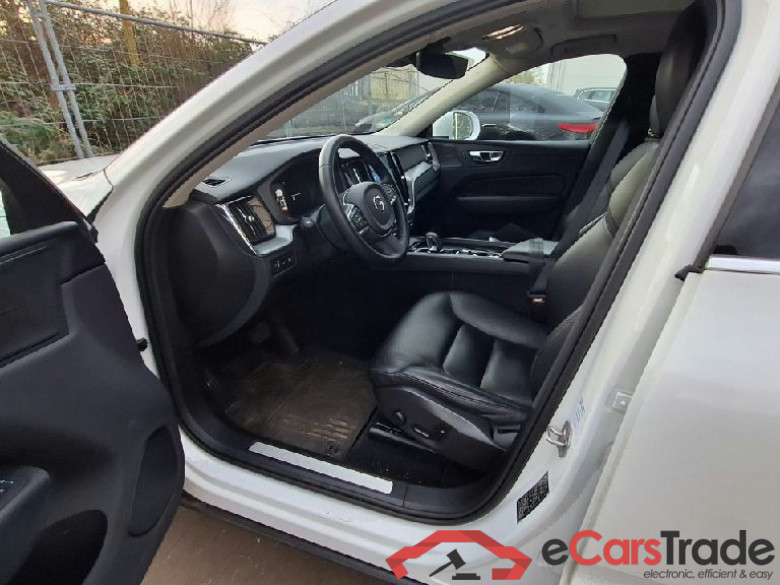 XC60 Inscription Expression Recharge Plug-In Hybrid AWD 2.0 T6 251KW AT8 E6d #4