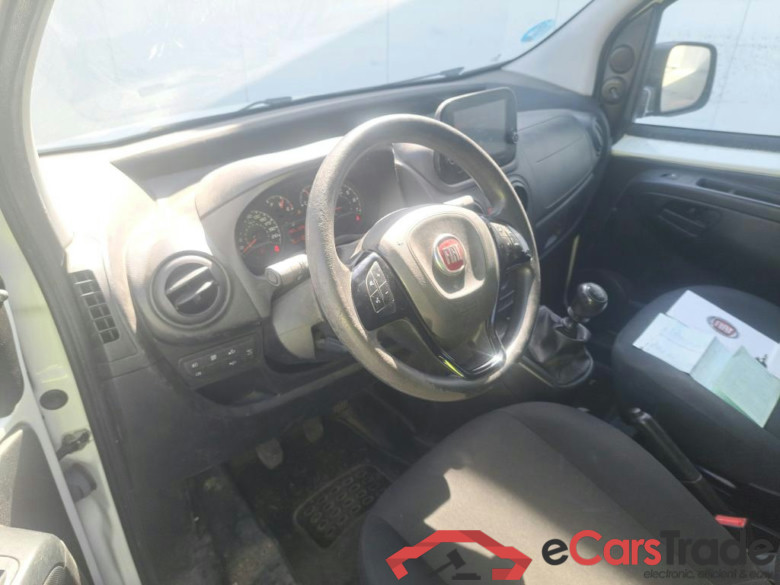 FIAT Fiorino / 2016 / 3P / furgón derivado de turismo Cargo Base 1.4 Natural Power 51kW (70CV) #3