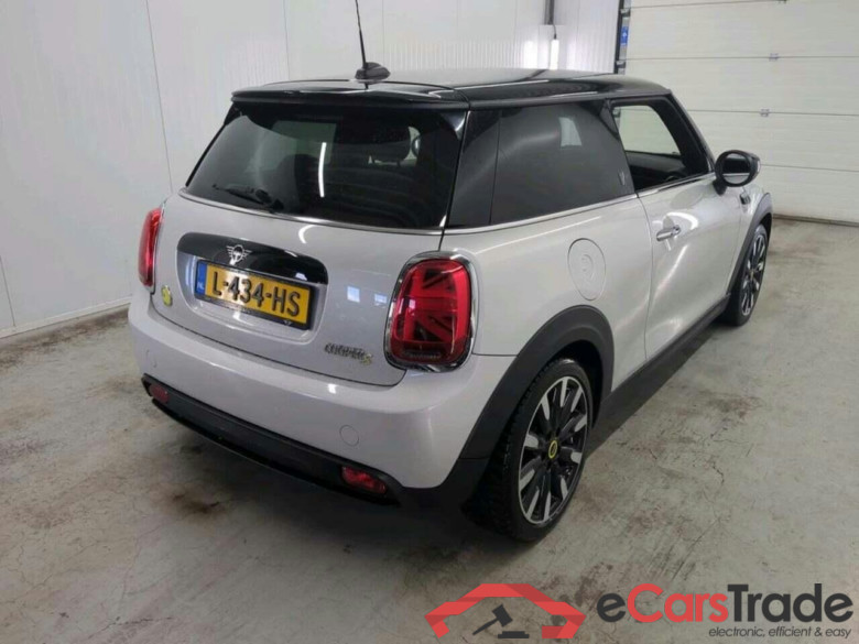 Mini Electric MINI Yours 33 kwh #2