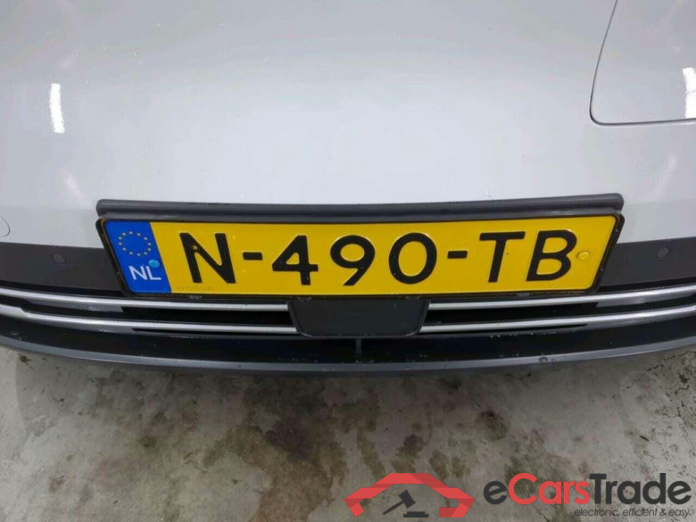 HYUNDAI Kona EV Premium 64 kWh #4
