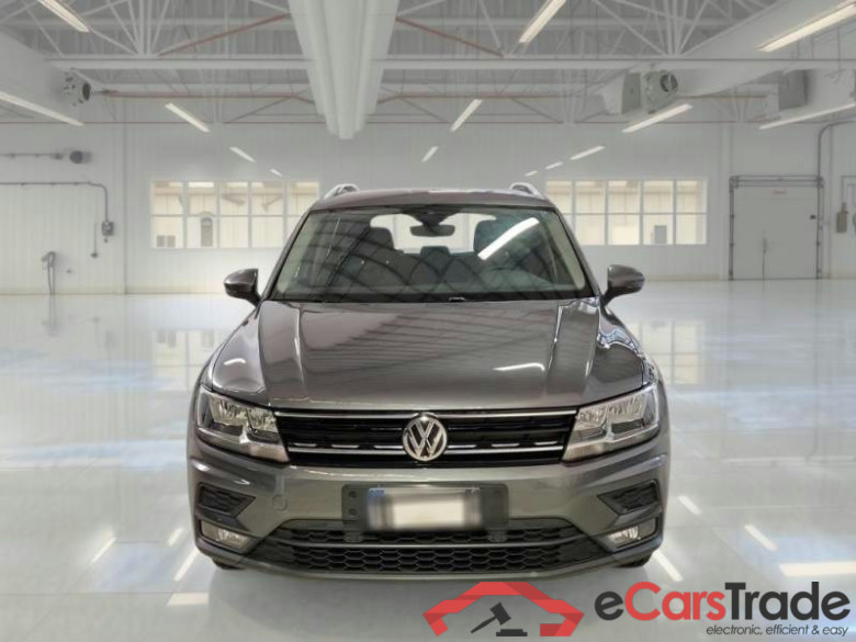 VOLKSWAGEN TIGUAN / 2016 / 5P / SUV 2.0 TDI SCR 110KW BUSINESS BMT 4MOT DSG #6