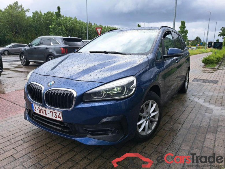 BMW - BMW 2 GRAN TOURER 216d 116PK Business Edition Advantage With Heated Seats & Navigation & 7 Seating capacity & Removable Trailer Hook #1