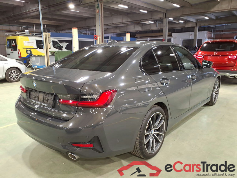 BMW 3 DIESEL - 2019 318 dA AdBlue #4