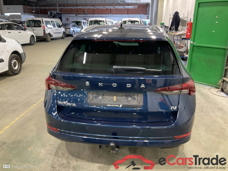 SKODA OCTAVIA COMBI 1.4 TSI PHEV 150KW DSG CLEVER #5