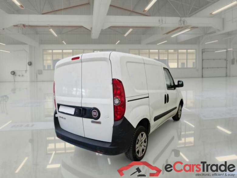 FIAT DOBLÒ CARGO / 2014 / 4P / VETT. FURGONATA CH1 LOUNGE 1.3 MJET 95CV E6D SeS #2