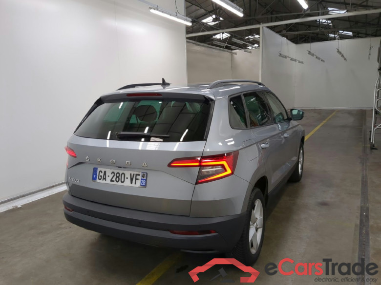 SKODA Karoq / 2017 / 5P / SUV 2.0 TDI 116ch DSG7 Business #4