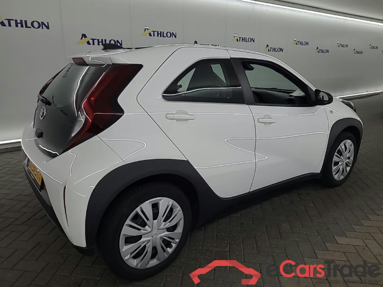 TOYOTA Aygo X 1.0 VVT-I MT play 5D 53kW #3